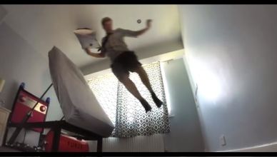 reveil insolite