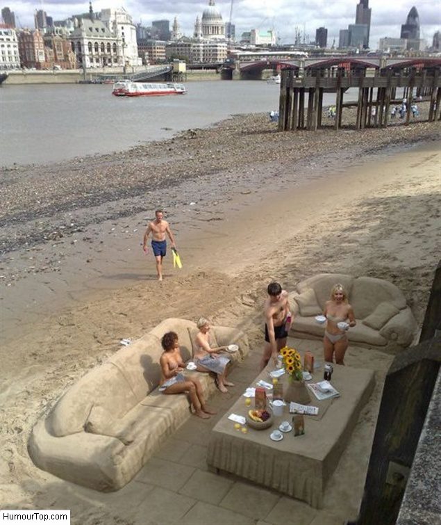 Incroyables sculptures en sable sur la plage